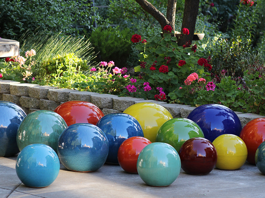 Outdoor Decorative Sphere Glazed 12"